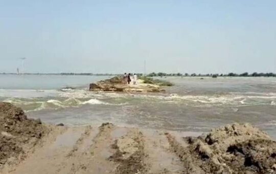 floods in Dadu