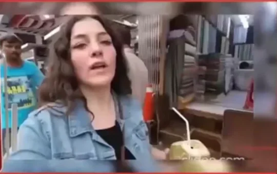 Turkish vlogger